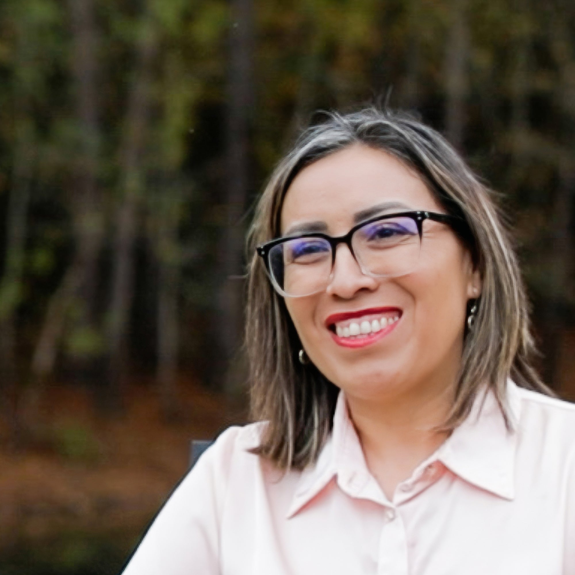 Elizabeth, Ecolosophy co-founder and PhD scientist